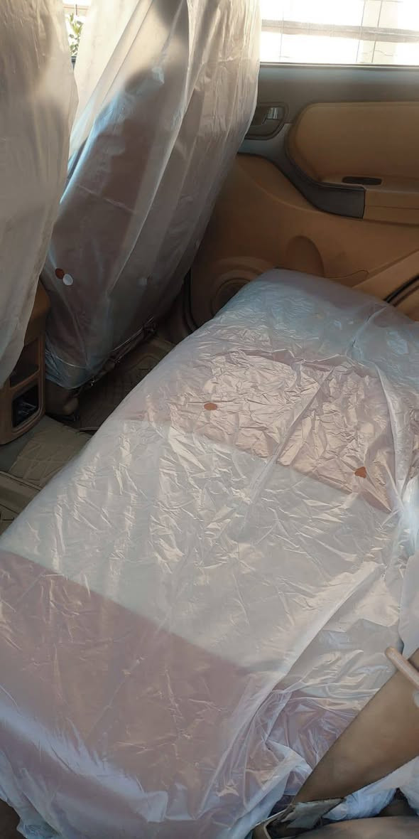 السلام عليكم موديل 14 كيرميكانيكي تدفئه تبريد تخم تاير كير محرك خير من الله محرك 2000 رايدها 63بيها مجال***********
