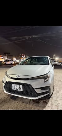 من رخصة الادمن المحترم سياره كورلا وارد امريكي موديل 24 حادث تبديل بني...