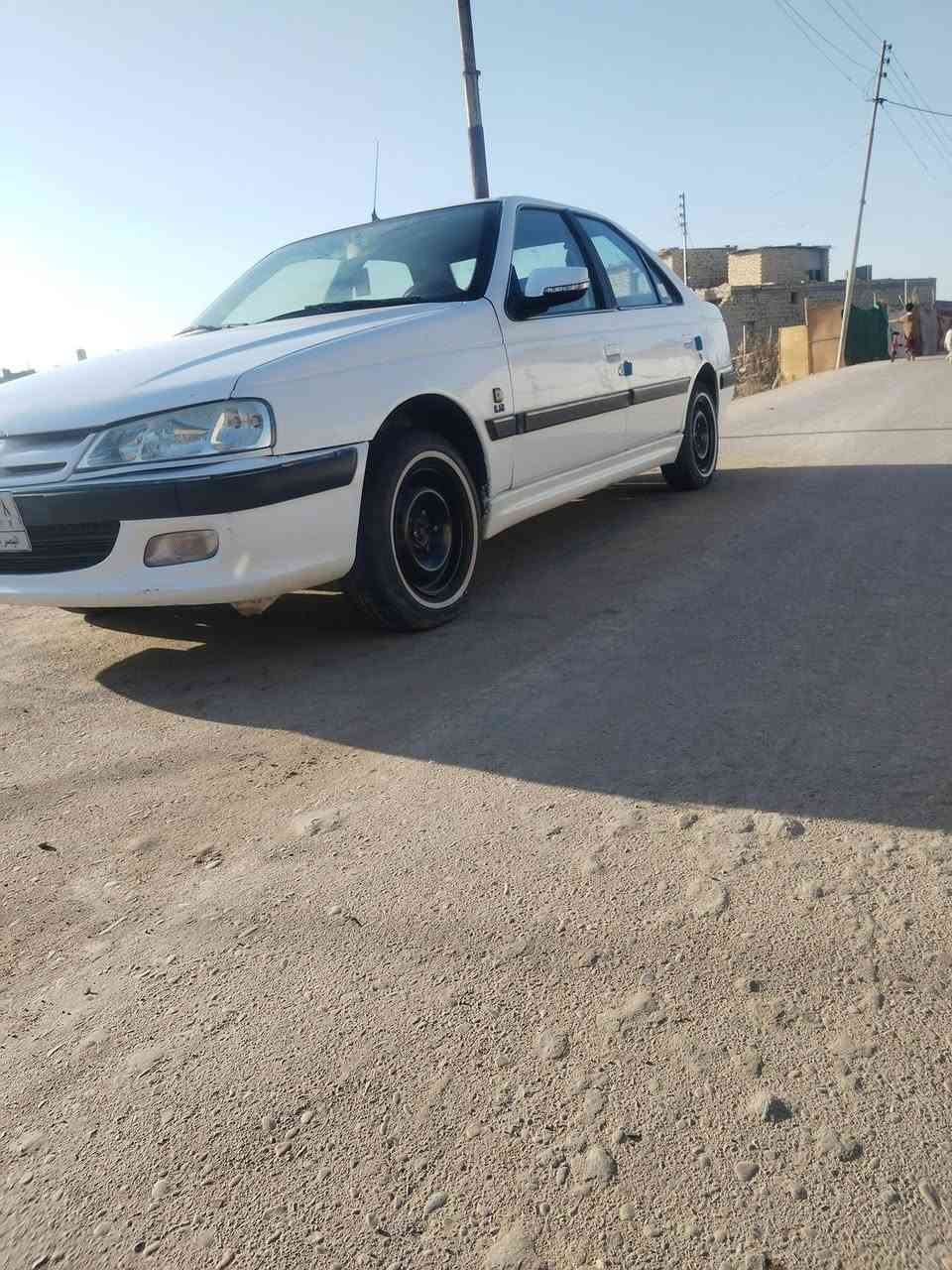 سلام عليكم بيجو بارص ٢٠١٥ السياره جديده مامتعوبه كير مكينه حداديه تخم تاير تدفئه تبريد سنويه ٢٨ مداور ثاني يوم بيها ضربه بجنطه الباقي كفاله مكان ميسان السعر ٤٠ اليريد يتصل ***********
