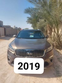 للبيع سورنتو 2019 SX فوول الفول وارد امريكي السعر 180 وبيه مجال  حادث ...