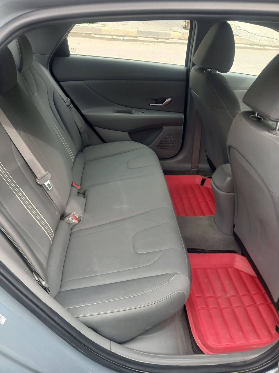 السلام عليكم النترا للبيع وارد أمريكي مديل ٢٣ هايبرد السعر ١٦٠ بيها مجال وباقي التفاصيل خاص 
***********
