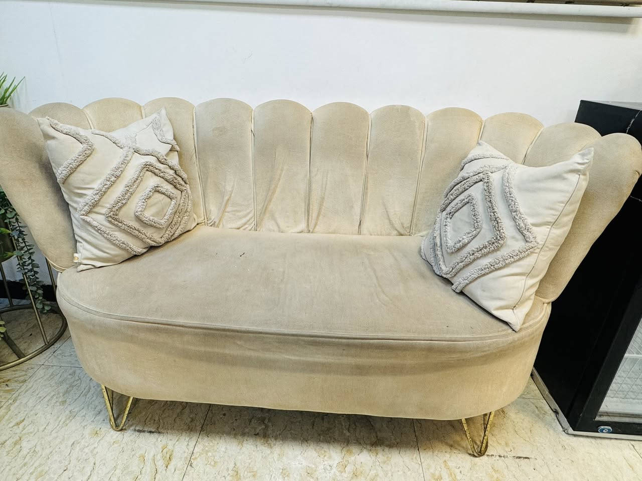 للبيع للاستفسار *********** واتساب مكان المنصور
