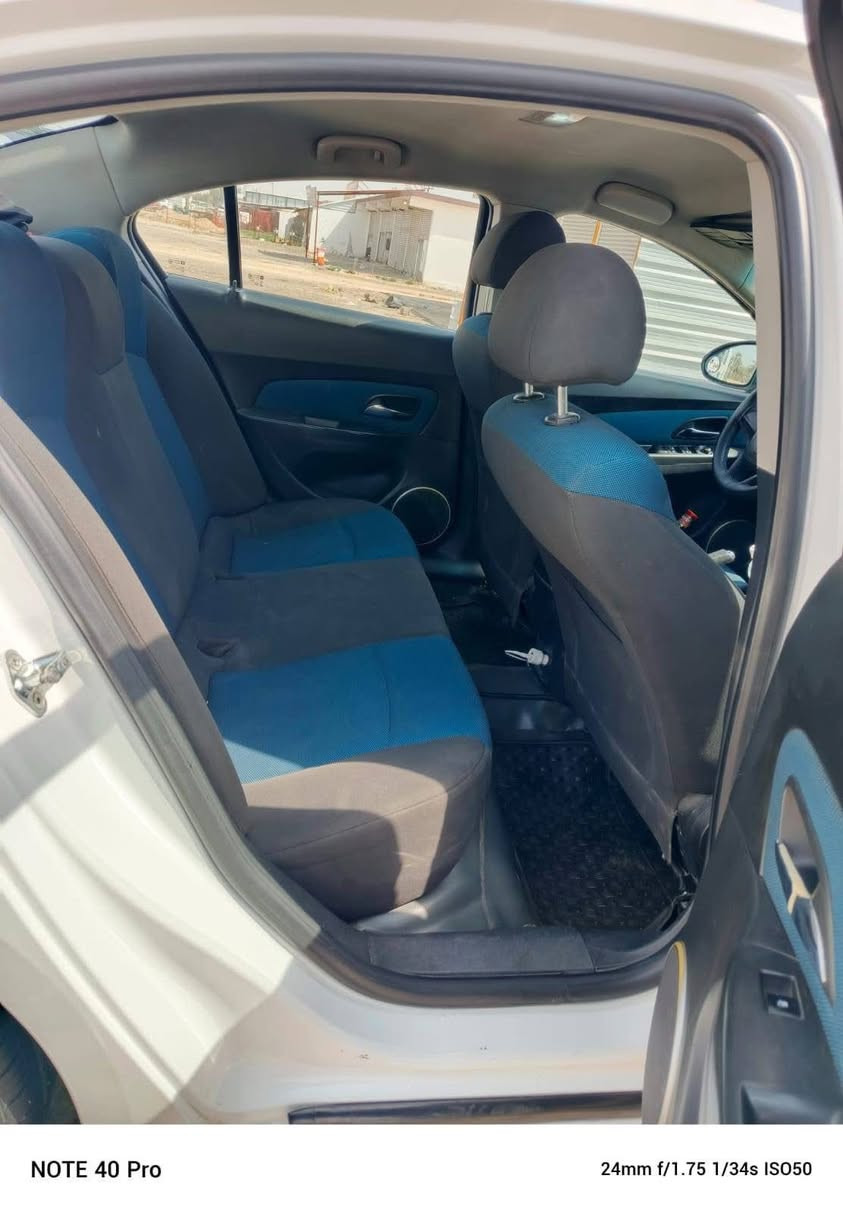 للبيع شوفرليت كروس 2012السياره جاهز وتحويل مباشر  الاتصال ع الرقم ***********
