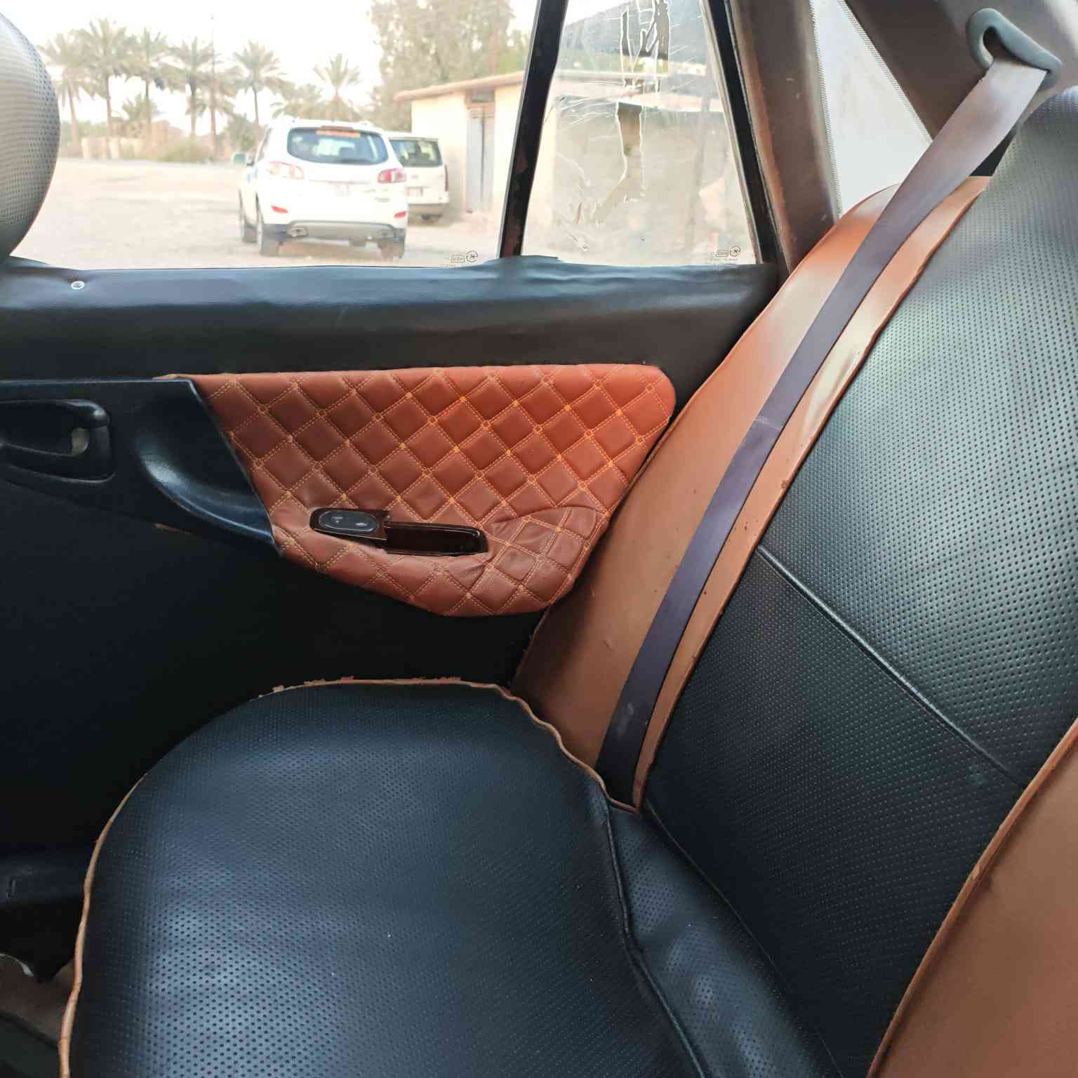 السلام عليكم برنس للبيع موديل 94 رقم بابل انكليزي سياره مال جناي جاهزه من كلشي كير ومحرك كفاله كهربائيات كله شغال دواخلها تخبل هزه ماساقطه يعني كبل تحول مكان السياره بابل الحمزه الغربي سعرها ب26وبيه مجال بسيط للطيبين للاستفسار
***********
