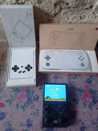 ورحمه الله ثلاثه اجهزه بهذا الشكل للبيع قيم بما يرضي الله توصيل متوفر ...