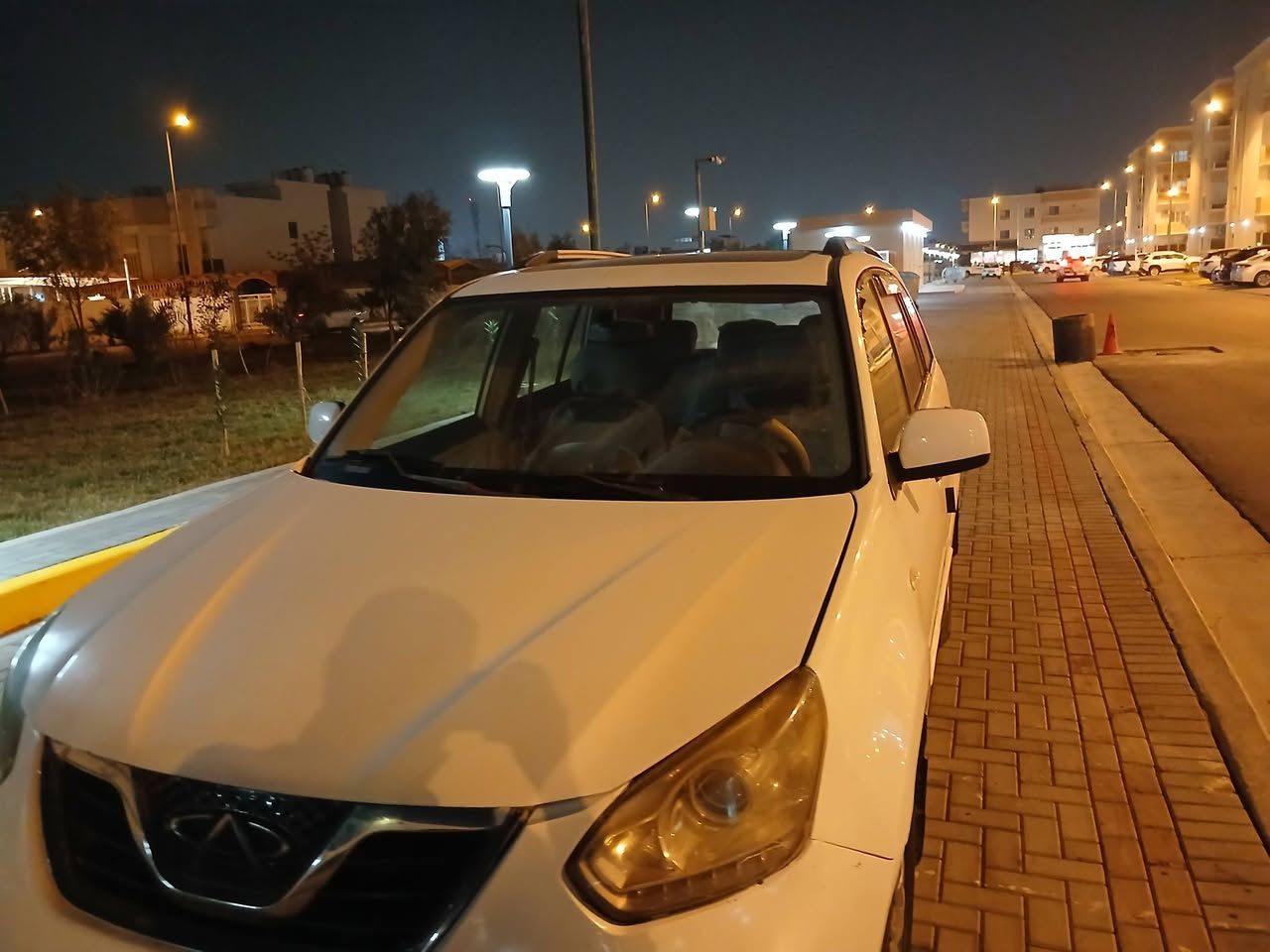 السلام عليكم
تيكو 2013
كفاله مكينه كير تبريد 
ما بيه خياس كله ملكوط 
سياره بدون حادث 
مكاني البصره 
السعر 46
***********
