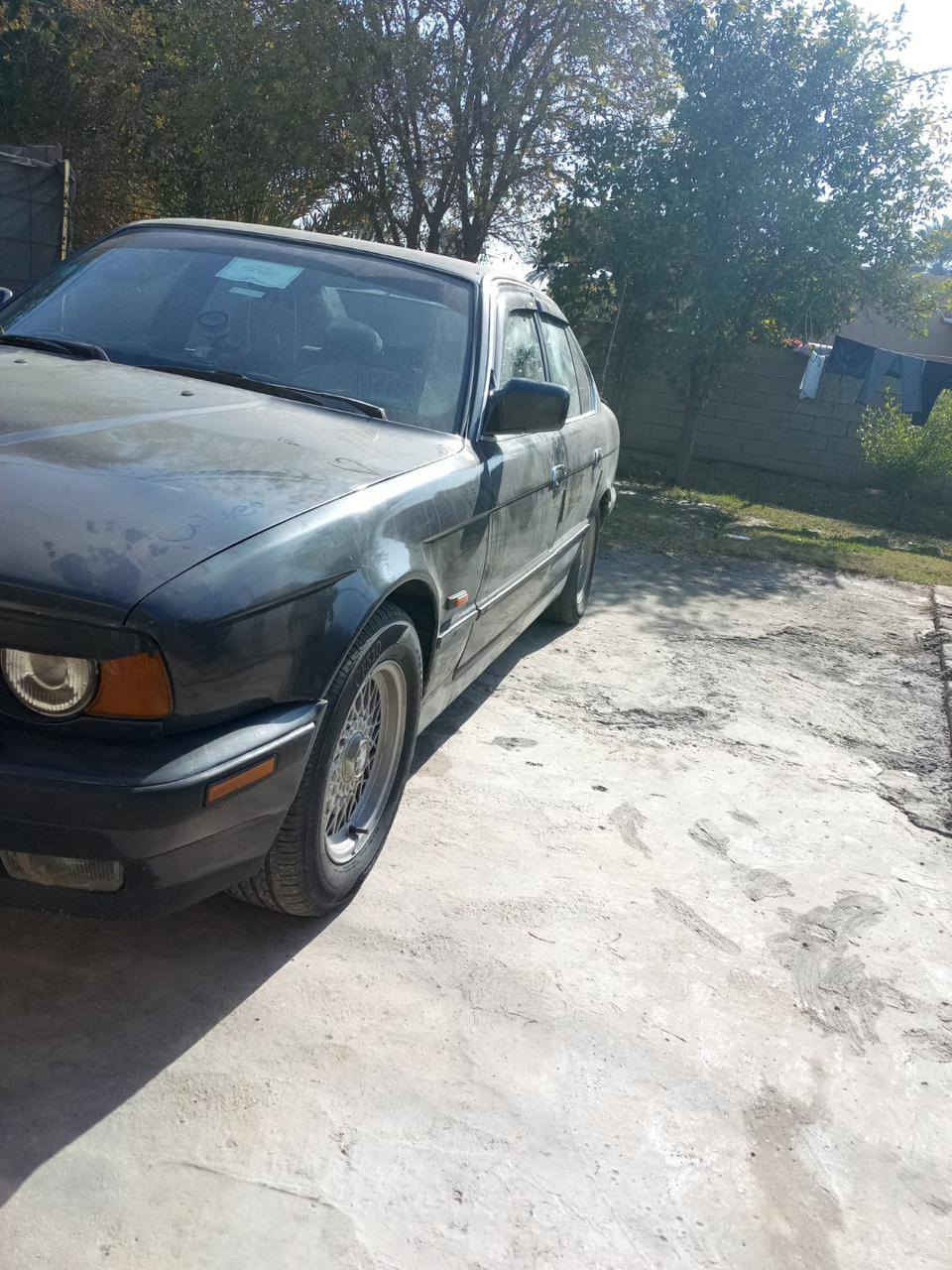 سلام عليكم بي ام موديل 92 وارد ياباني بدون فتحه محرك مفتوح محرك كير سدر تايرات خير من الله 
سيارة جاهزه من كلشي رقم لانبار مشروع وطني تحويل ثاني يوم مكان سيارة بغداد لوسفيه ناحيت الرشيد 
سعر 53 ريد ينتصل عل رقم***********
