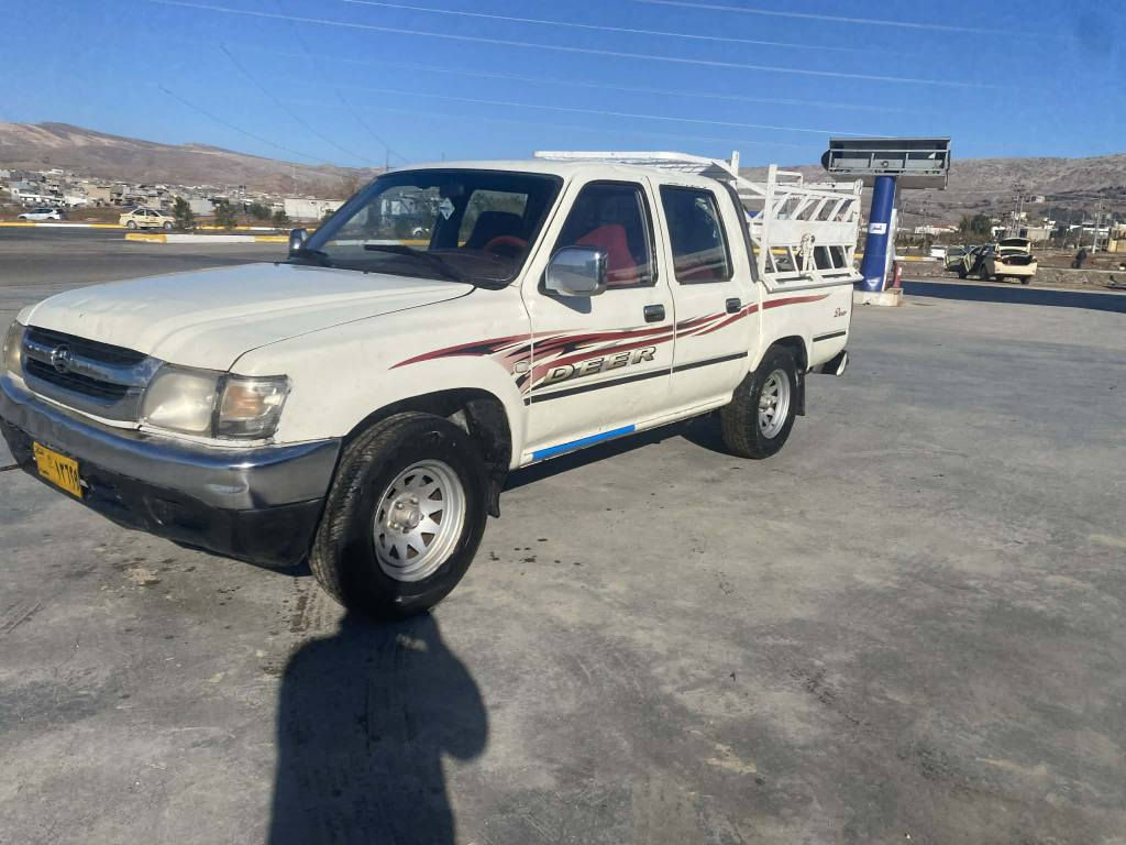 بيكاب دير بؤفرؤشتن 2007ناو سوور كابريته يه كيرو ئه كسل به شه رت مه كينه ى يه ك مه م سه وتى تيايه بؤخاروو سه رفى نيه كاره بايوو كه رمى هه موى ئيشه كات به س جه مجه كه ى له كه ل نيه نرخى 29وه ره قه و كه ميك مه جال شوين كؤيه زم *********** كويسينجاك, أربيل
