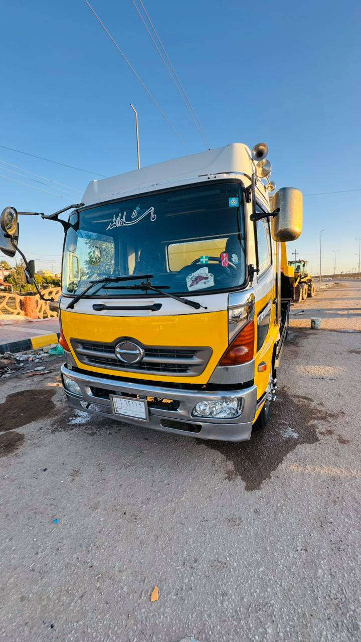 السلام عليكم هينو شيطان لبيع بلسنويه كرين موديل 2002 بدي جديد طول البدي 6 ونص وعرض  مرتين و 35 مكينه 80 عادي لا تنقيص ولا تبخير مكان ناصرية شطره الاستفسار ‏‪***********‬‏
