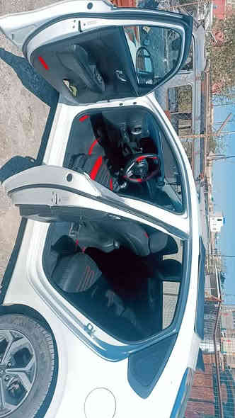 من رخصت الادمن فورتي موديل 21 معوقين بسم ابنية شابة فورتي تخبل او نضيفة مواصفات نص فول
كشنات جلد 
ارضية جلد 
رادار امامي 
مكينة 2000 دوش المرغوب 
كير AT محور على ايدي ضمان 3سنوات فول 
صور الحادث بلمنشور السيارة اترايك وين ميعجبك وافحص ابراحتك سونر عندي بيها والسيارة قطرة صبغ مابيهة ما عدة الصندوق امبدل او بارد بلبنيد والجاملغ المامي والسيارة بلحقيقة احلة او على ايد وحدة ماشية 62 الف حقيقي سعر السيارة 125بيهة مجال لطيبين حك الجايه مكان السيارة بغداد ام الكبر والغزلان 
  
*********** 
 ***********
