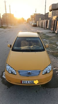 بي واي دي  F3   2010 سياره جاهزه من كلشي كير محرك  صدر امامي خلفي كله ...