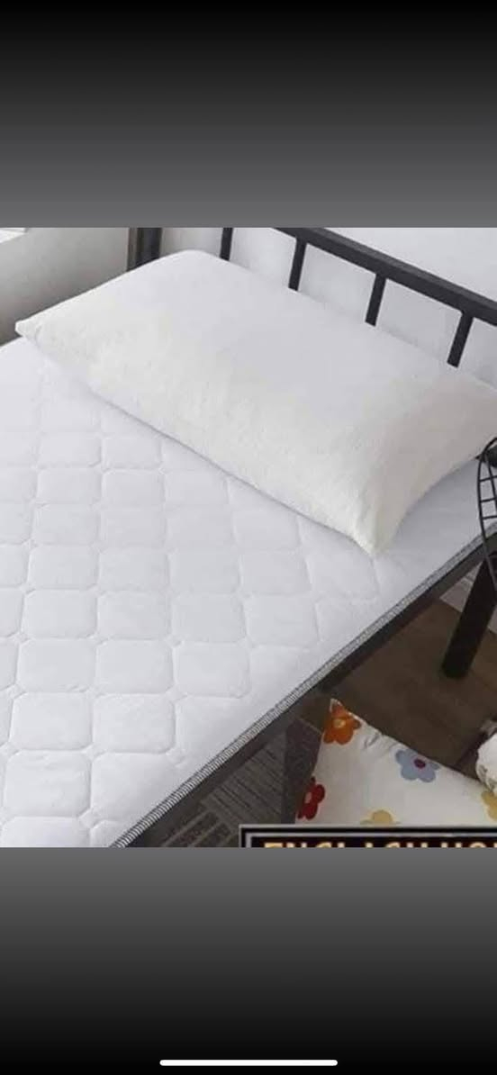 جديدنا 
دوشك طبي جودليه 
الحشوه ديباج بي كوالتي عالي طبقتين كما موضح بالصور 
القياس 90/190
الوزن 4 كيلو  ونص 
لسعار تنافسيه 
السعر 15 الف فقط


**إذا كنت صاحب هذا الإعلان وتريد حذفه لأي سبب، رجاءا أرسل رسالة إلى الدعم الفني**