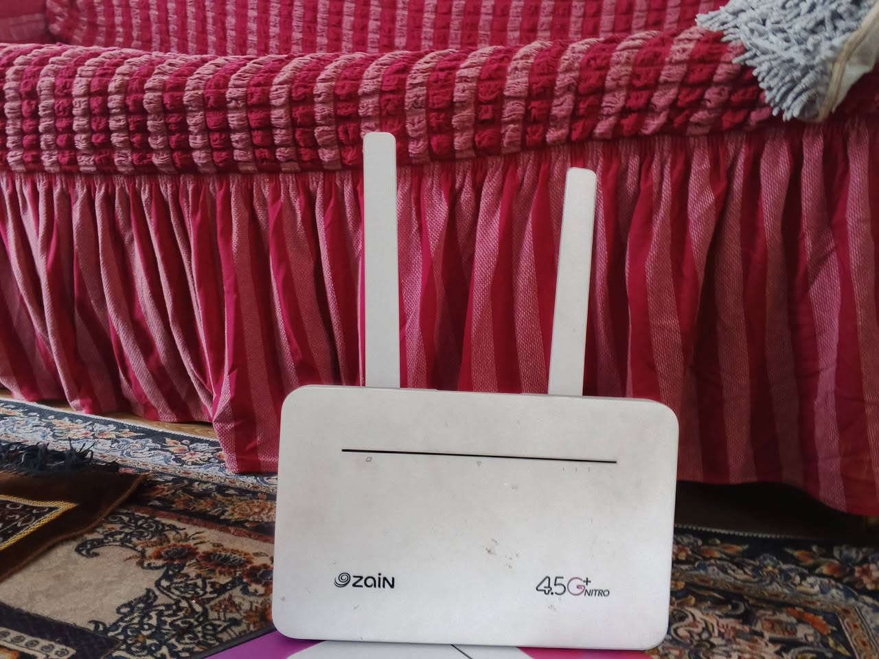 🔥 للبيع راوتر زين 4.5G+ نيترو 🔥
📡 راوتر هواوي أصلي
⚡ يدعم 4.5G+ بسرعة قوية وثابتة
📶 إشارة ممتازة ويشغل عدة أجهزة بدون تقطيع
📦 كامل مع الكارتون والملحقات الأصلية
🧼 نظيف وشغال 100٪؜
مناسب للبيت، الألعاب، الدراسة والبث 🎮📺
💰 السعر: (80.000 دينار )
📍 الموقع: (الزعفرانية  )
📩 للمراسلة خاص  ***********
