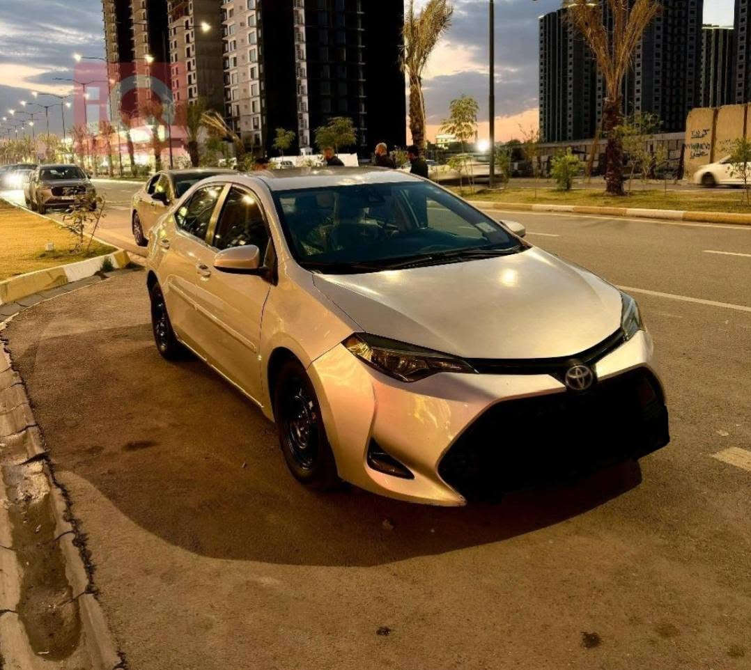 سلام عليكم 
للبيع او مراوس تيوتا كورولا موديل 2018 مواصفات LE 
رقم اربيل بسمي محرك 1.8 vvt رياضي ✈️ السياره بيها جاملغ وبنيد مبدلات ومصبوغات ورأس الشاصي راجع بارد فقط مسويه بل امارات راس الشاصي مو كله السعر 112 وبيها مجال للطيبين مكاني بغداد الدوره /***********
فقط واتساب/تحياتي❤️
