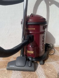 مكنسة كهربائية • جديدة