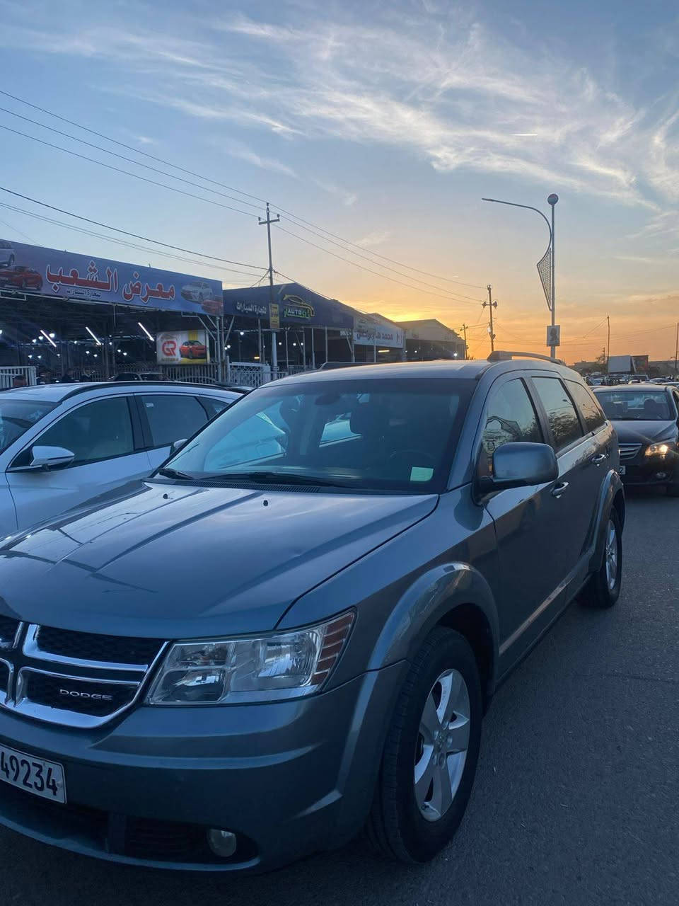 دوج جورنى رقم سليماني جديد سياره كلين بدون ضربه صبخ محرك ٦ موديل ٢٠١١.      *********** كركوك, العراق
