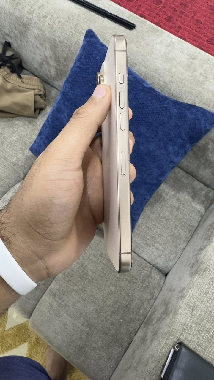 السلام عليكم ايفون 16 برو ماكس ذاكره 256 نطافه 100‎%‎ ملحقاتك كامله
بطاريه 94 عدد دورات الشحن 283 
سعره مليون و 400 مكاني بغداد شراي تعال خاص او اتصل ‭0788 022 0238
