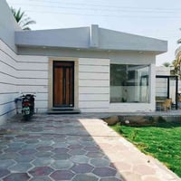 قطعة أرض للبيع المساحة 500م واجهه 25 نزال 20م تحتوي على دار مساحة  الب...