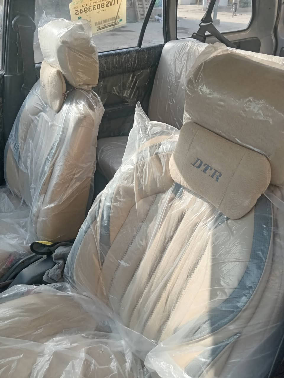 كورلا استيشن للبيع 45وبيها مجال ***********
