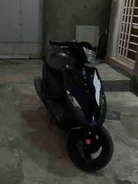 دراجه ماكس عدله للبيع مال رمبة  ختم واحد. سعر مليون 25  رقم 0776053111...