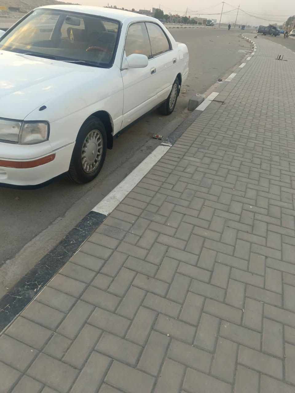 سلام عليكم خوان بطه متصل كفاله كصه ونقل جثه مكينه كير حداد اده ورسميت اليساره مصبوقه عام بدون ضربه رقم بصره مهزوزه وكامله تستلم رقم جديد سعر 45 وبيه مجال  حك الجيه عنوان بصره دور الشرطه انه مكلف بل نشر تفاصيل اكثر اتصل ***********
