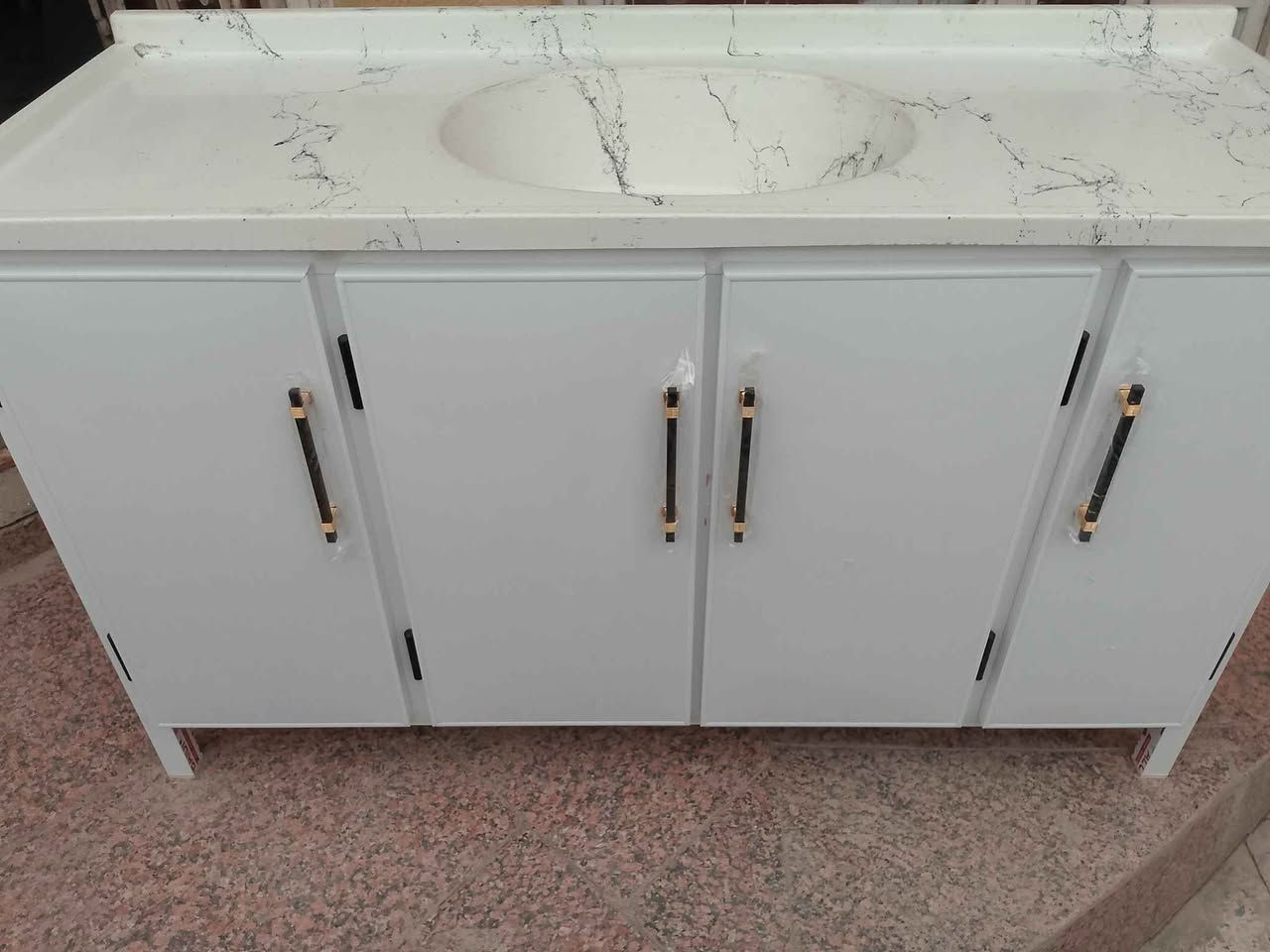 مترونص جديد مبطن الابواب طبقتين 190الف توصيل موجود جميع مناطق البصره حجز وتساب *********** البصرة, العراق
