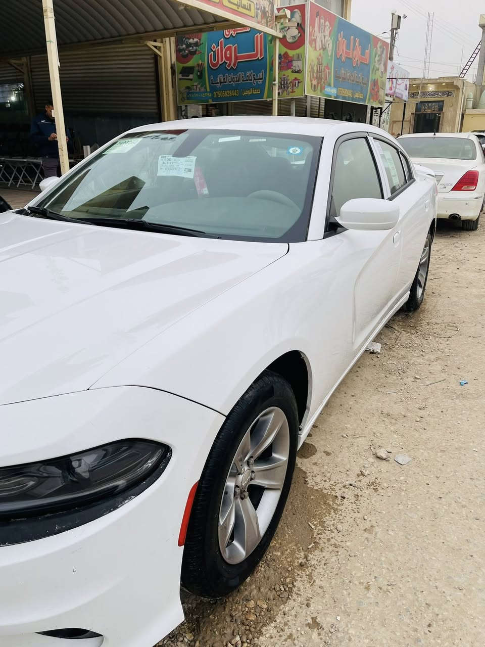 السلام عليكم
للبيع فقط 
جارجر موديل 2015 اصل 
وارد امريكي كلين السياره 
ماطاك بيها ايرباك ولا بيها ضربه ولا تبديل 

رقم بابل انكليزي باسمي 
‎ المكان الديوانيه
السعر خاص 
 للاتصال ***********
