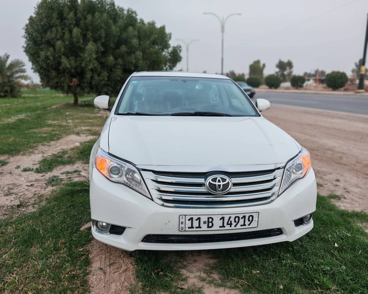 السلام عليكم ورحمة الله 
تيوتا افيلون للبيع موديل 2012
السيارة مكفوله كفاله عامه ماعدا 
اربع اصابع تكحيل كارت جاملق ايمن امامي 
السيارة فول مواصفات واحد على واحد ميحتاج اذكر مواصفات الافيلون معروفه السياه جديد بمعنى الكلمه گير محرك المحرك قبق اسود  مكفولات السيارة احلا من الصور 
المكان عامرية الفلوجه السيارة بأسمي التحويل ثاني يوم السعر
220 ورقه وبيها مجال 
***********
