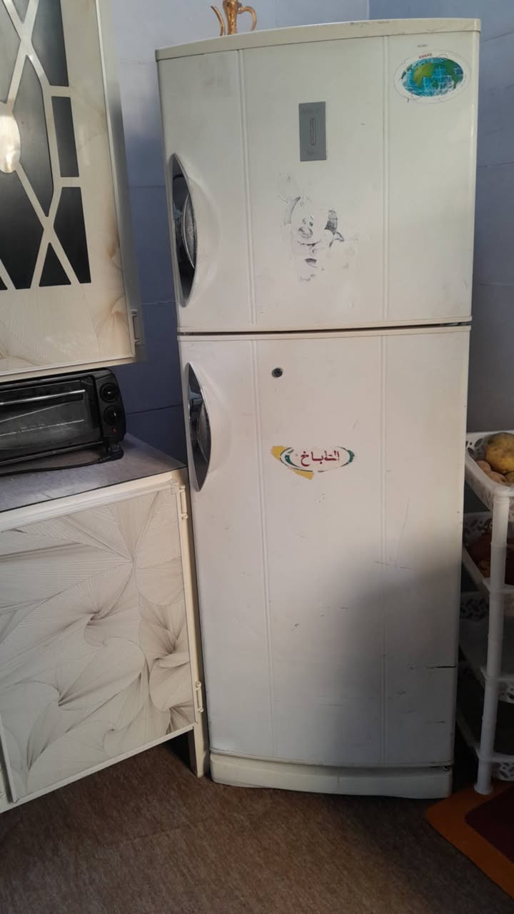 السلام عليكم غراض للبيع نظيفات تخم للبيع ١٠ مقاعد تفصال ٢٥٠ وثلاجه ١٨ قدم سانيو ياباني ١٥٠ وبيهم مجال بسيط للشراي عنواني دورة


**إذا كنت صاحب هذا الإعلان وتريد حذفه لأي سبب، رجاءا أرسل رسالة إلى الدعم الفني**