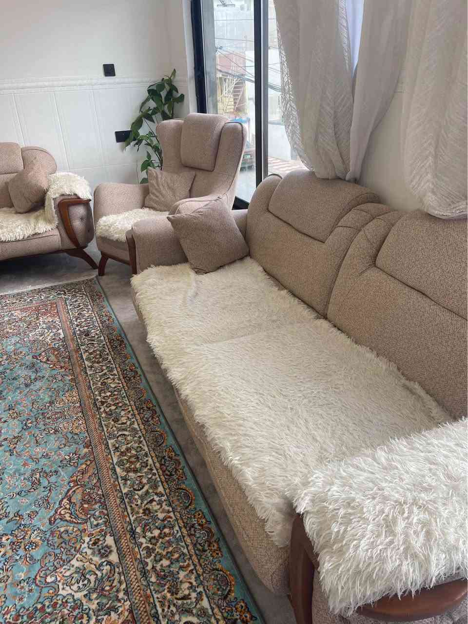 ‎ئەم تاقمە بۆ فرۆشتن ملیۆن ٥٠ی پیدراوە بە ٩٠٠هەزار ئەیفرۆشیت مانگیکە کردراوە‎ السليمانية, العراق


**إذا كنت صاحب هذا الإعلان وتريد حذفه لأي سبب، رجاءا أرسل رسالة إلى الدعم الفني**