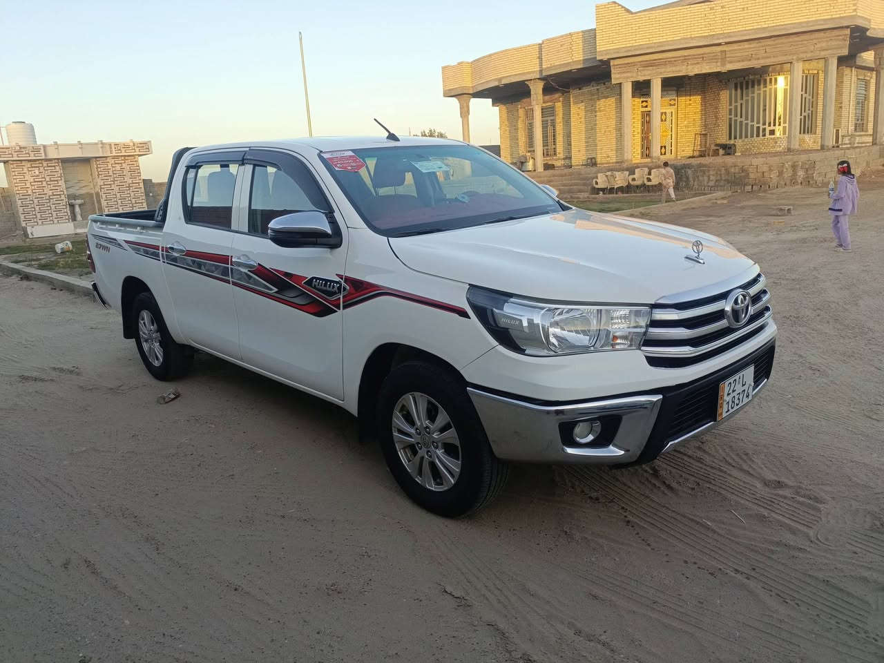 بيكم تيوتا 19 ناصي ساز
كير عادي 

رقم أربيل لل 31 بسمي تحويل مباشر 

مكفولة كفاله عامه 

بيه صبغ شفت البنيد 

ماشيه 100 الف جديده 
سعر 215 بيه مجال 

مكان فلوجه 

***********
