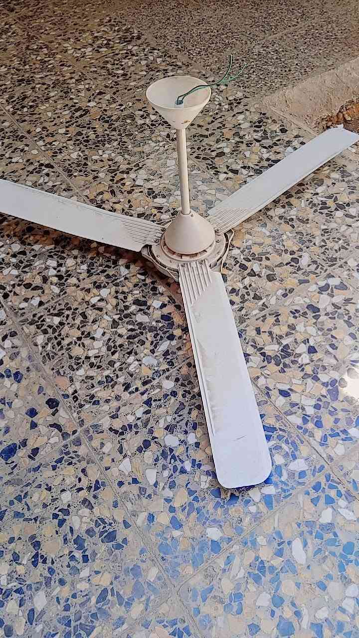 غراض للبيع
ميز خشب لون اسود يتصغر ويتكبرب30
قفص مكيف عدد ثنين ب20
مبرده نظيفه استعمال قليل ب125
بلازمه حجم 42تشتغل بس بيه خط ابيض ب50
تخم 10مقاعد نظيف مابي اي ضرر ب100
بنكه تشتغل ب15
تنور ب50
غرفه نوم صاج مابيه اي ضرر ماعد الكنتور 650والدوشك مال جربايه وياه
معرض خشب مابي اي ضرر عدد2
زوج ثريا تشتغل 3الوان ب70
ورد عدد3ب25
شباج وقفص مكيف طن ونص ب50
سنك حوض واحد ب10
ماطور مي ب50
تنور كهربائي ب15
كنتور بابين ب75
جربايه طفل خشب جديده ب50
جربايه حديد عدد 2ب75
للاستفسار علئ الرقم ***********
