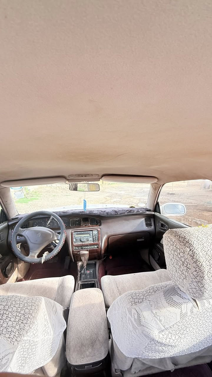 السلام عليكم سياره بطه 1994للبيع رقم الماني مشروع وطني كير و محرك شرط صدر جديد تبريد فول اربع تايرات جدد كهربائياتها كلها شغاله راعيها من الايمام تريد وكالة تريد تحويل السعر 65
وبيها مجال 
الرقم ***********
