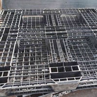 سكيب بلاستيك اسود الون قياس 110x110 مربع وزنها 7كيلو العدد40 سعر القطع...