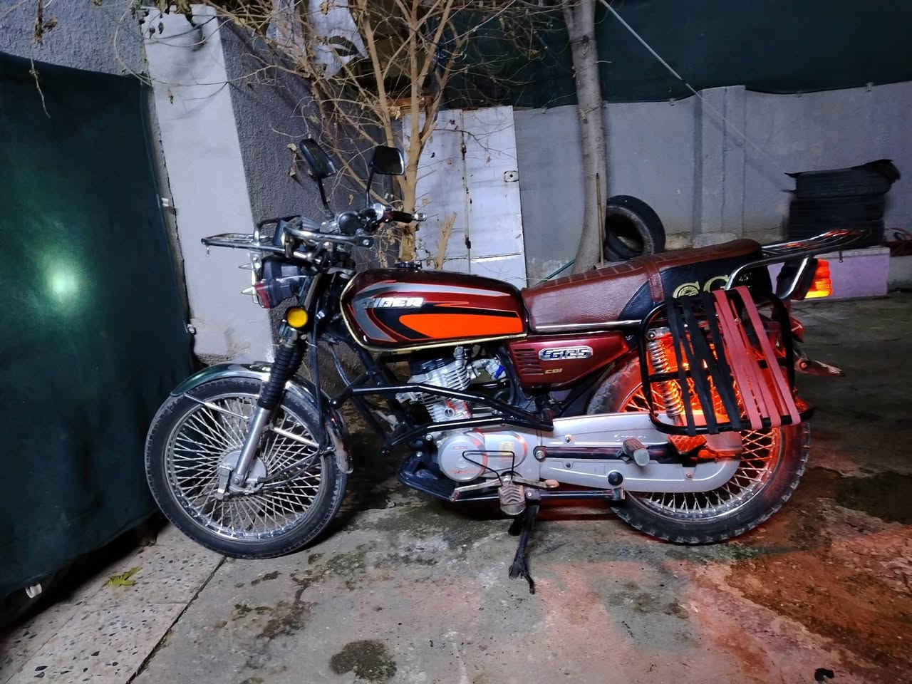 السلام عليكم ماطور تايكر 2020 محرك شرط مامفتوح مكينه بصمه كلها ختومات ماطور وضع شركه منفيس اصلي وياله عدله وايرمنيه كلها شغاله نشاط فول ماطور مرتب السعر ٦٥٠ وبي مجال مكاني ايسر حي السكر شراي انتصل او خاص ***********)) ((***********
