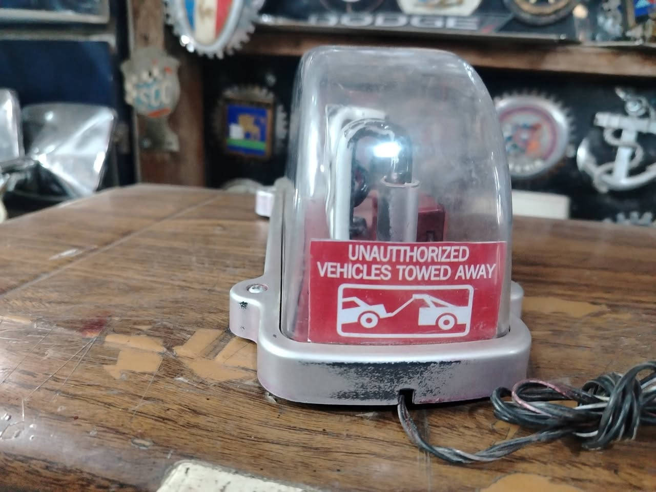 السلام عليكم للبيع علامة تكسي اصليه تركي سعرها ٥٠ الف شغاله
يوجد توصيل بغداد وجميع المحافظات ٣٠٠٠ الاف فقط
للاستفسار ***********
#كماليات_عالم_زينه_السيارات
