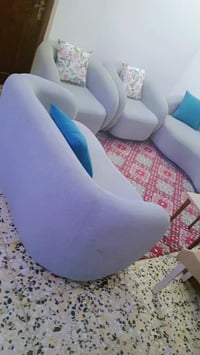 للبيع  تخم 7 مقاعد اخو الجديد تركي مقاعد سبرنك سفنج عالي جدآ نضيف 0772...