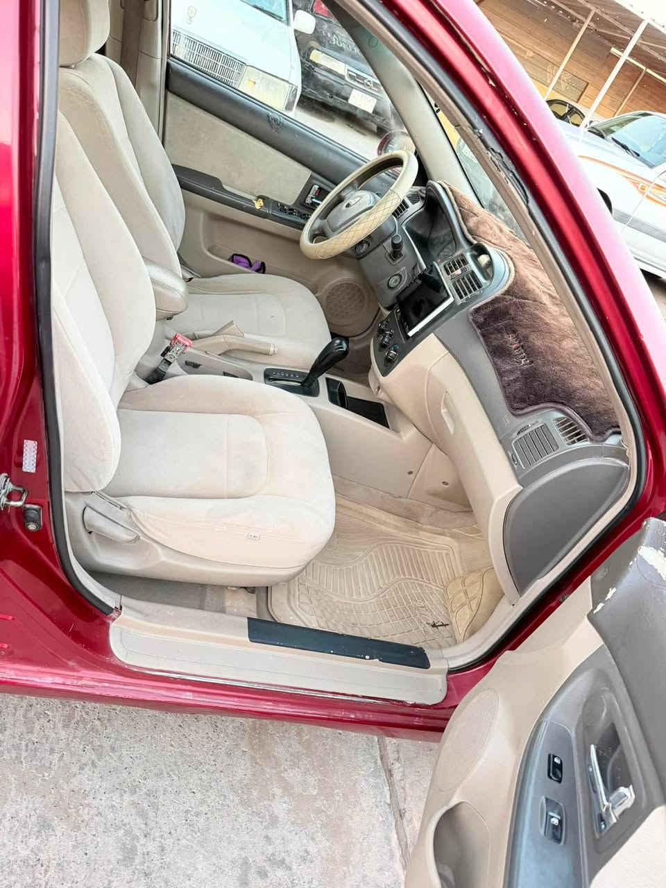 السلام عليكم للبيع بسعر مناسب جدا ب58وبيها مجال
بيع فقط اعتذر عن الوعده والاقساط 
كيا سبكترا موديل 2006كير اوتامتيك محرك كير  شرط صدر امامي خلفي جديد اربع تايرات جدد بطاين ربعه جدد جام كهرباء 
مكان سياره صلاح الدين (بيجي) 
***********
***********
