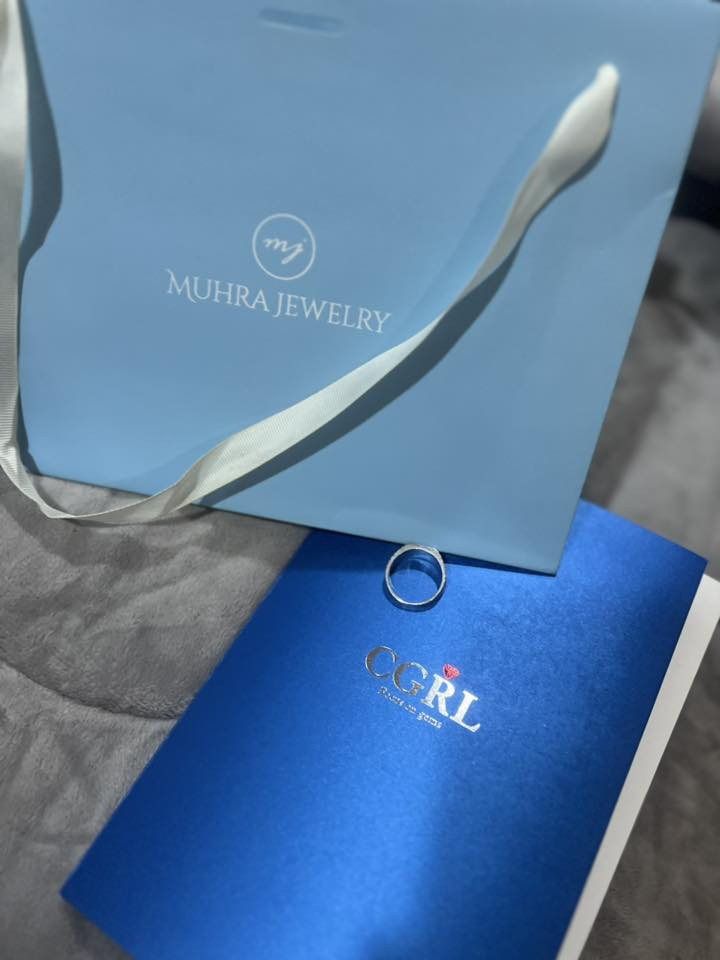 محبس فضة رجالي
وبي شذرات الماس
كل الاوراق ويا كامله
السعر٢٠٠


**إذا كنت صاحب هذا الإعلان وتريد حذفه لأي سبب، رجاءا أرسل رسالة إلى الدعم الفني**