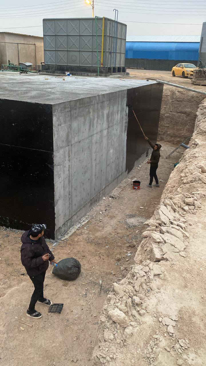 الحمدالله رب العالمين تم نص خزان ماء كونكريت لحد الحقول الدواجن سعه الخزان ٣٠٠ م *********** /***********
