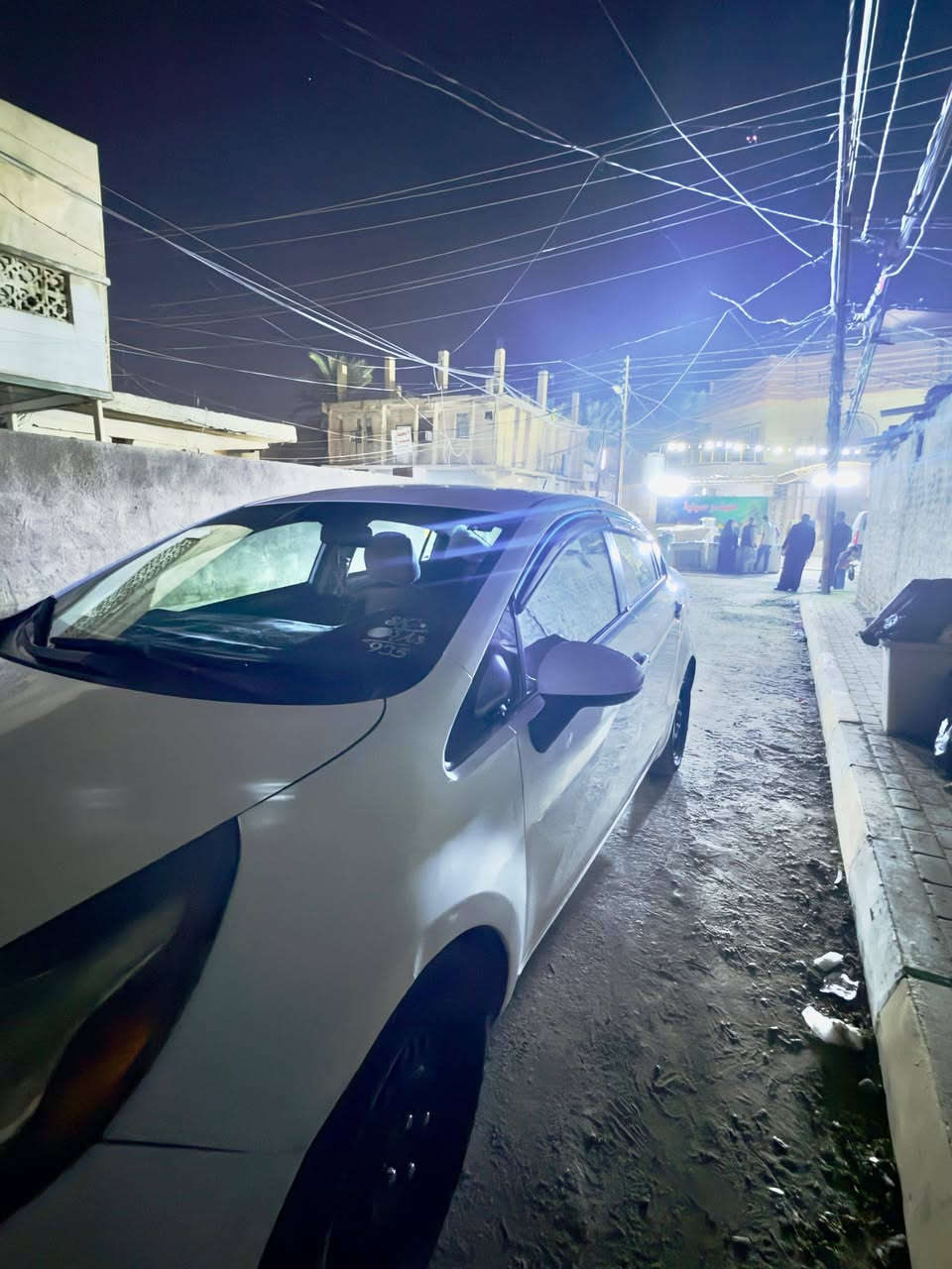 سلام عليكم سياره كيه ريو 2013 اوتوماتيك
للبيع اي حادث مبيه
بيه طخه ع بارده بل جنطه مثل ما موضح بصوره 
السعر$$ اتصل ↖️***********
***********
العنوان سامراء
