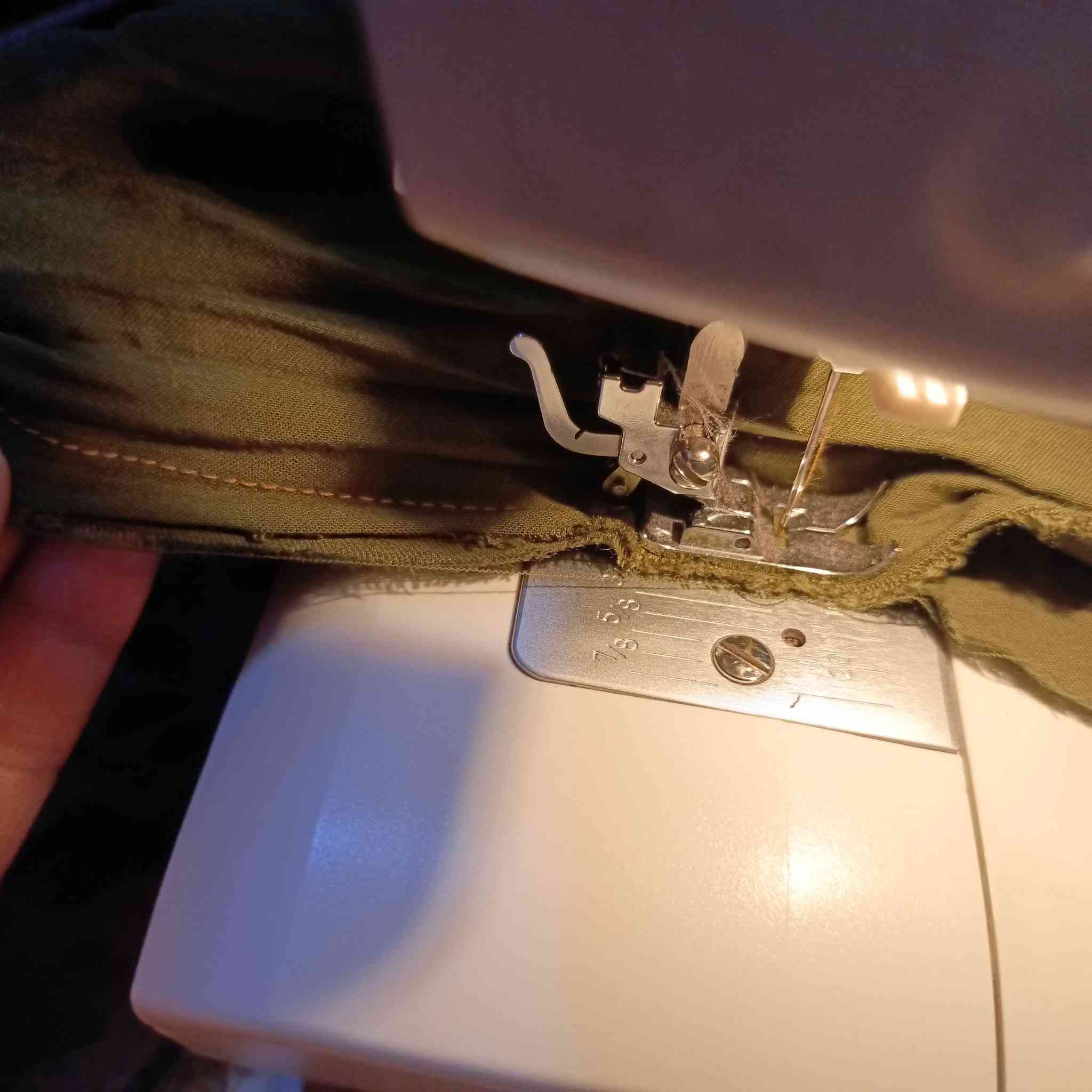 مكينه خياطه نضيفه اي عطل ما بيه ولا داخله تصليح خياطيه حلو صوته ناعم سعر 90 عنوان الحبيبيه


**إذا كنت صاحب هذا الإعلان وتريد حذفه لأي سبب، رجاءا أرسل رسالة إلى الدعم الفني**