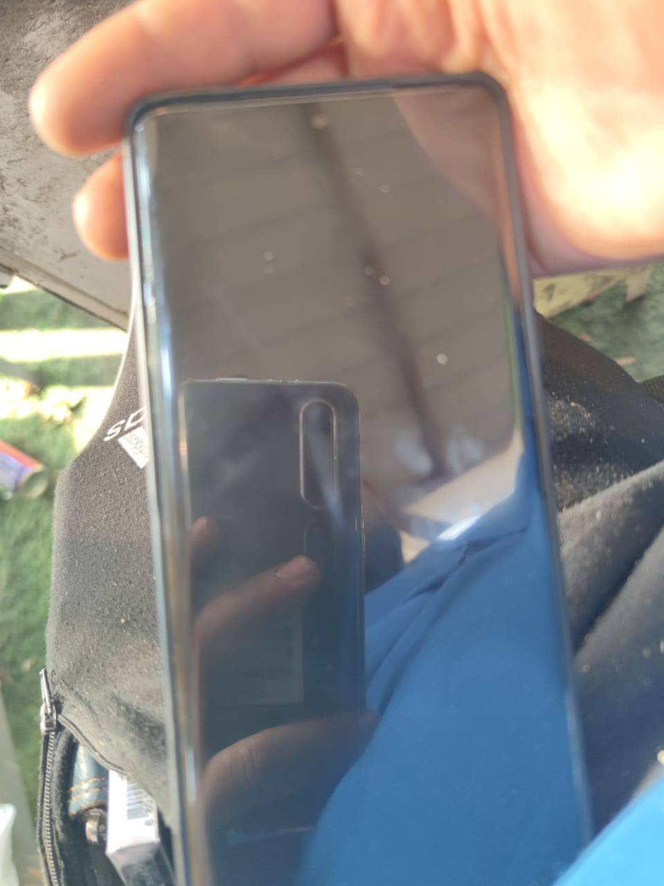 متاح جهاز انفنكس هوت 50 للبيع او مراوسه ويا ايفون جهاز لوك ما بي اي عيب مجرد هاذا الشخط شخط وليسه كسر  
الشراي يتصل ***********
مكاني كركوك تسعين
