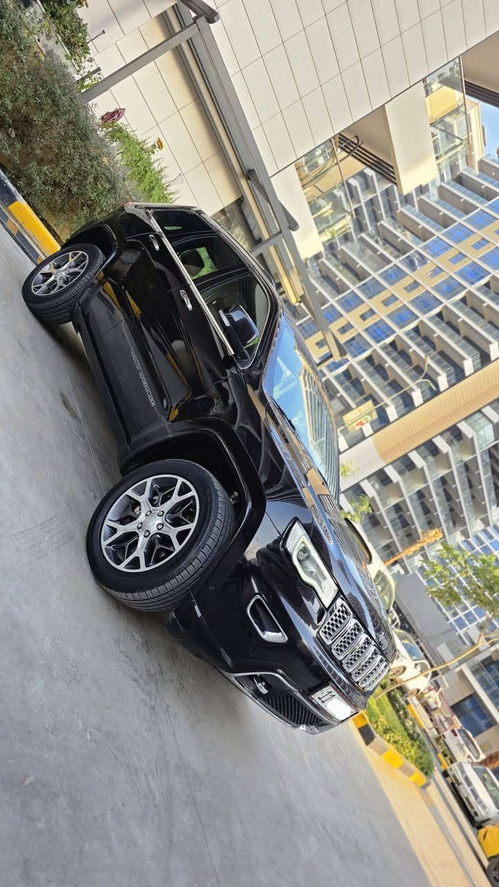 جيب اوفرلاند (خليجي وكاله)
موديل 2020 (داخل لونين المرغوب) رقم بغداد الجديد بأسمي . سياره مكفوله من الحادث والصبغ والتبديل شرط الفحص فقط بارد جدآ بسيط ..
عداد المسافه 70 الف
المواصفات 
محرك 6 سلندر 3600
بصمة تشغيل + بصمة ابواب 
تشغيل عن بعد 
جكات
مانع انحدار
بانوراما قطعتين
زراك لايت
داخل لونين مشمشي المرغوب 
كشنات جلد 
كشنات ثنين كهرباء
كشنات تدفئة وتبربد 
كشنات الخلفيه تدفئة
ستيرن تدفئه
كشن خزن (ميموري)
سستم صوت
ستيرن كهرباء
شاشة_امامية كبيرة (12 inch) الجديدة_كليا
شاشة عرض الاعطال
صندوك كهرباء
رادارات جانبية
نظام تزحلق
فور ويل
متعدد أنظمة القيادة (ثلجي, رملي,طيني,صخري)
دبل كير (عادي + اوتوماتيك) 
ناقل حركة 8 نمر
نظام سبورت دكمة
نضام اقتصادي ECO
دبل حساس(امامي + خلفي)
ماسحات اوتو تعمل تلقائيا عند نزول للمطر
مري كهرباء (شفط) AUTO
مري قلاب عند الرجوع الى الخلف
مري جانبي تدفئة
مرايا جانبية حساسة للضباب تعمل تلقائياً
اشارة بالمري 
لايت عدسة زنون (عالي + ناصي) متحرك مع الستيرن
بك لايت ضبابي
ويل حجم 20
تنبيه للاصطدام وتوقف تلقائي
مكان السياره بغداد السيدية 

رقم *********** / ***********
