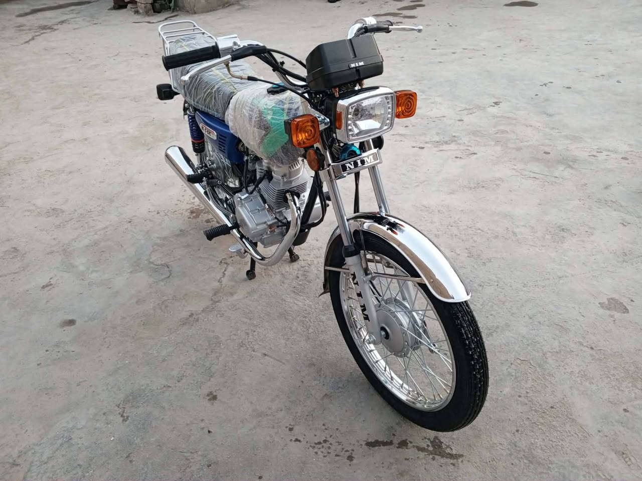 السلام عليكم دراجه للبيع اربعه قير الموديل 2027 اوراق سكنر شركه مقفوله كفاله عامه صار لها سبعه ايام من طالعه مكان كربلاء حي الغدير سعرها 700 قفلها
***********81
