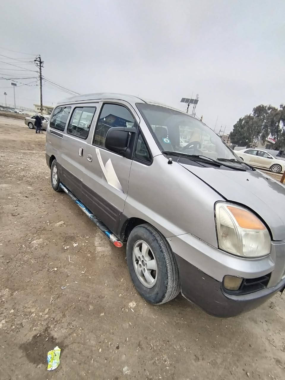 السلام عليكم ستاركس مفتوح كير عادي موديل 2007 رقم نجف مميز السياره مكينه كير لا تبخير لا تنقيص تحويل ثانيوم. شرط السياره جاهزه مابيها اي نقص مكفوله من الضربه والكص والعيب الشرعي  وضع شركه  تبريد تدفئه شغاله مكينه جديده شرط نسمة بخار ماكو ابد تخم تاير باتري داينمو كله جديد كهربائيات شغاله كلهن + دواخل جديد 
***********
مكان بابل الاسكندرية
السعر 80 وبيها مجال قليل
