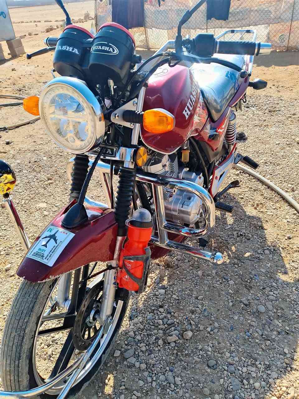 السلام عليكم دراجه هايوشه للبيع موديل 23 نظافه فول مكان القائم ترهم مراوس.         ***********
