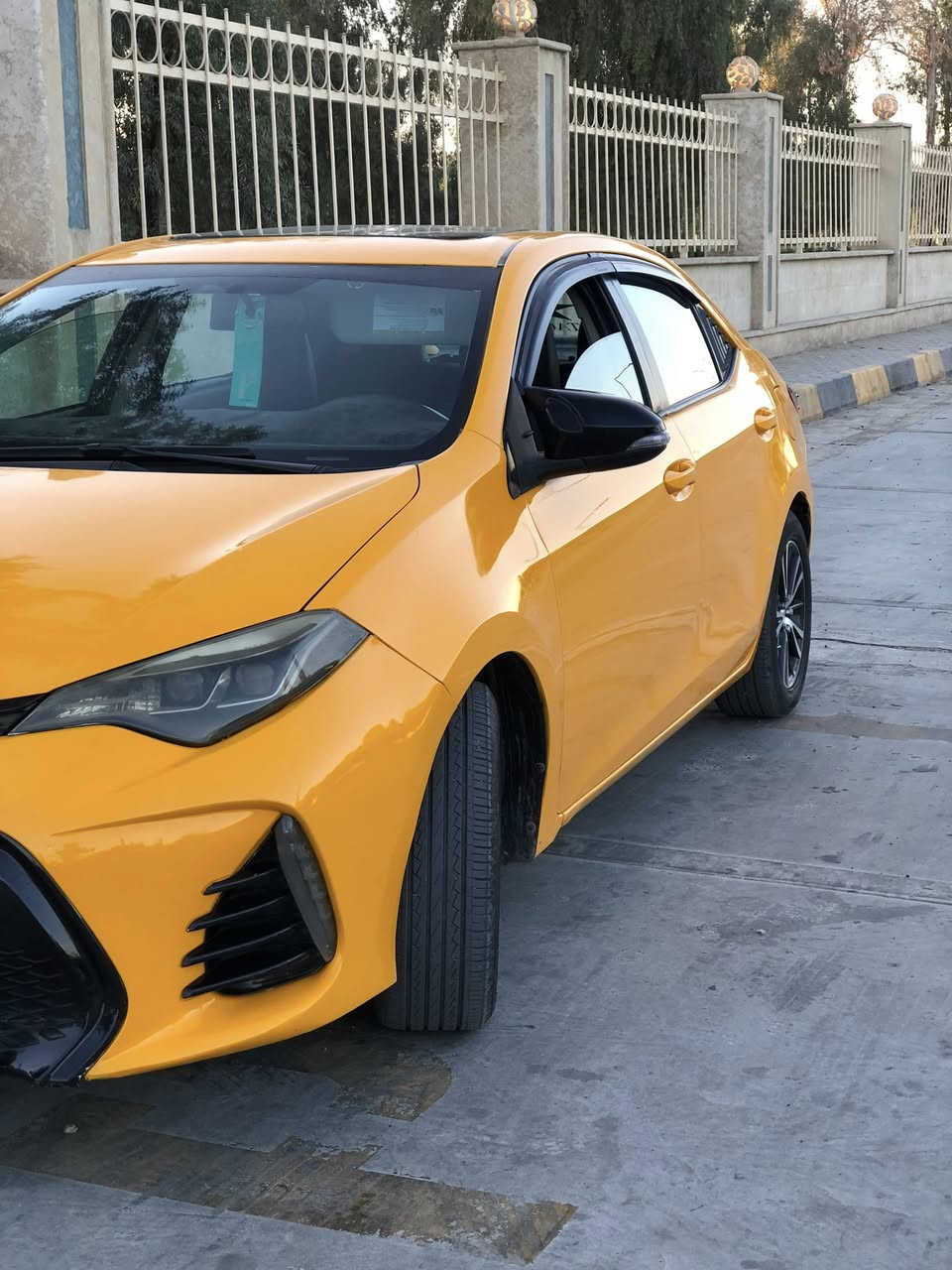 السلام عليكم تيوتا كورلا 2014محدث 2018
سيارة فول ما عدة البصمة 

محرك وكير شرط 

محرك حجم 18

طخم تاير جديد

سيارة رقم بغداد مشروع وطني تتحول من الموصل 

ضررها جاملغ الامامي
وبيها ملاحضات

سعرها 130 وبيها مجال 

موقع السيارة بل موصل

للاستفسارة التواصل على رقم الهاتف

 ***********

‭٠٧٧٧ ٨١٨ ٣٠٠٣‬
