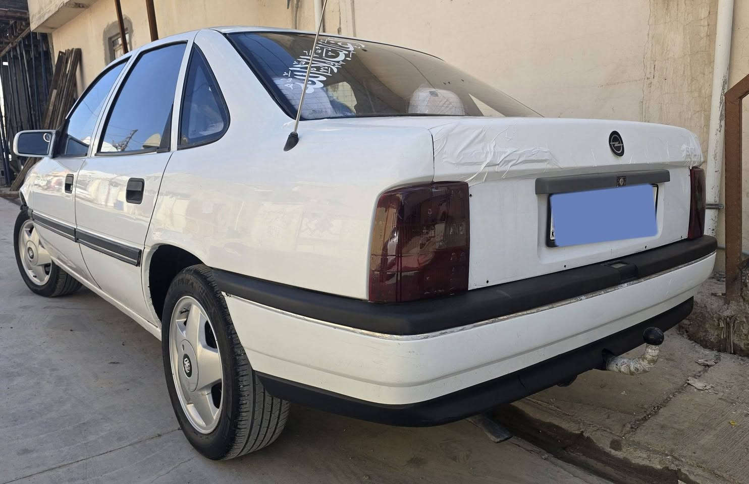 اوبل فكتزا حجم 20 اوتوماتیك
اللون الابیض رقم سلیمانیة انجليزي شرط التحويل، رقم جدید سنویة جدید ، تخم تاير جديد داخل جديد باتري لوك صدر امامي خلفي كبس مابي ظربة جديد سياره اي طخه ما بيها عل بلاد سياره حلوا وجدیدة ومال بیت  ..
استفسار هذا رقم / ***********
