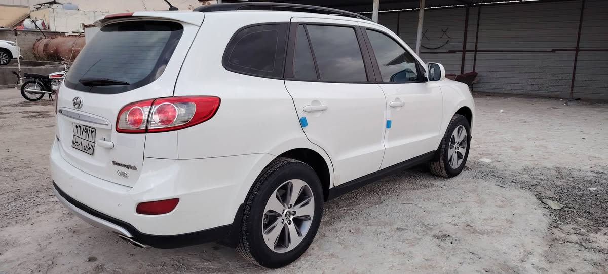 سنتافي موديل ١٢ فول خليجي سعر ١٤٨.❄️ مكينه ٤ سلندر  سياره جديده بيع او مراوس حسب القناعة ***********
